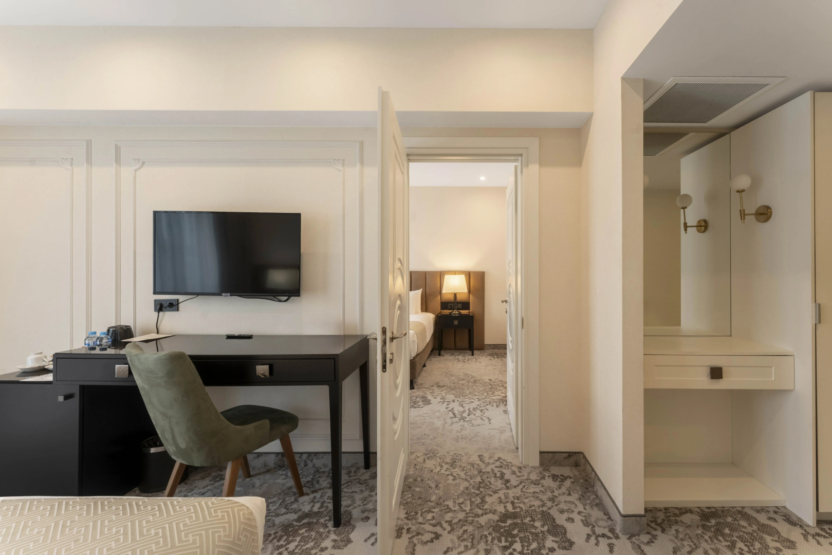 Курортный отель Mosavali