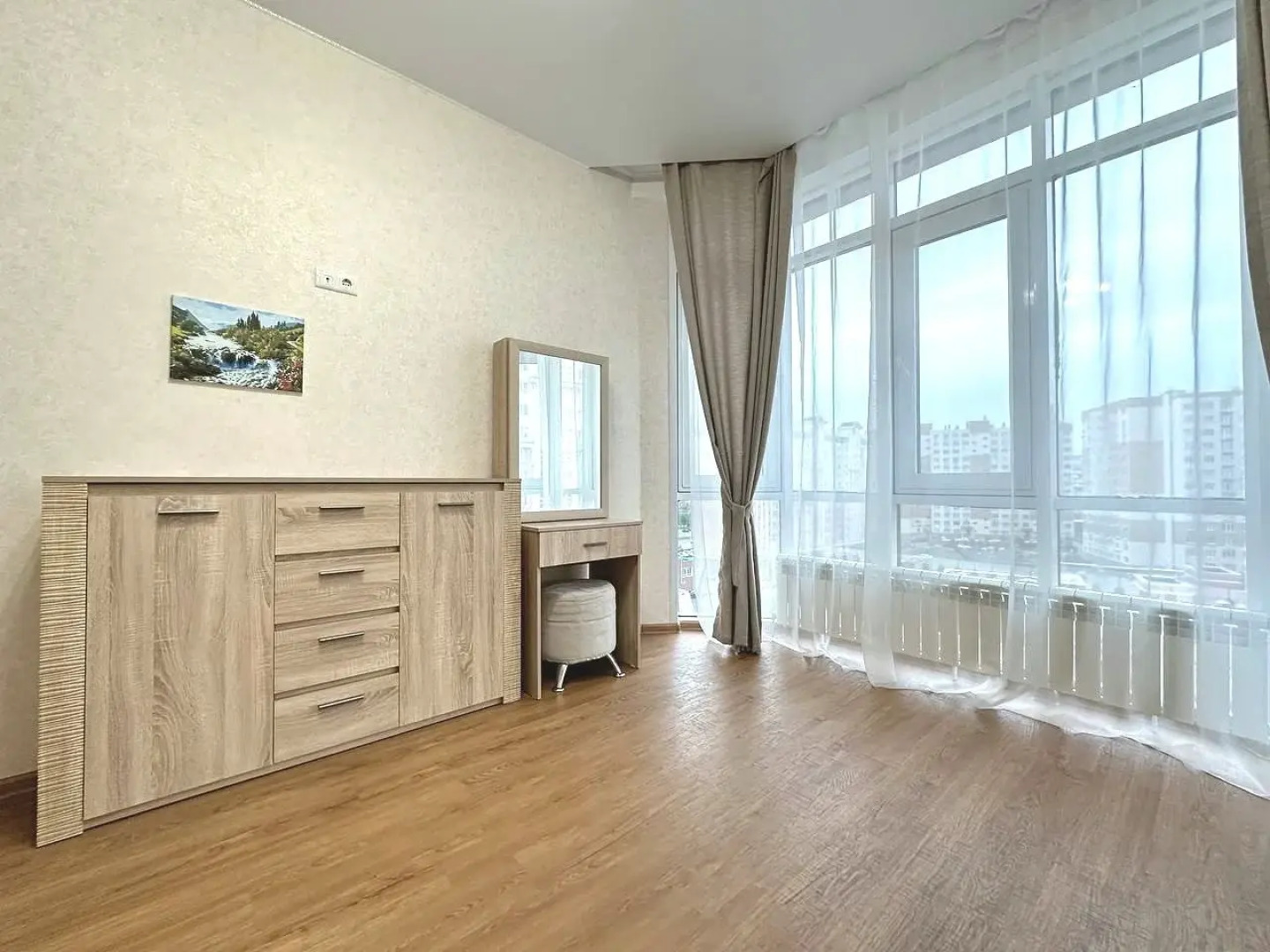 Квартира двухкомнатная на Притомском в новом ЖК рядом с Кадетским училищем