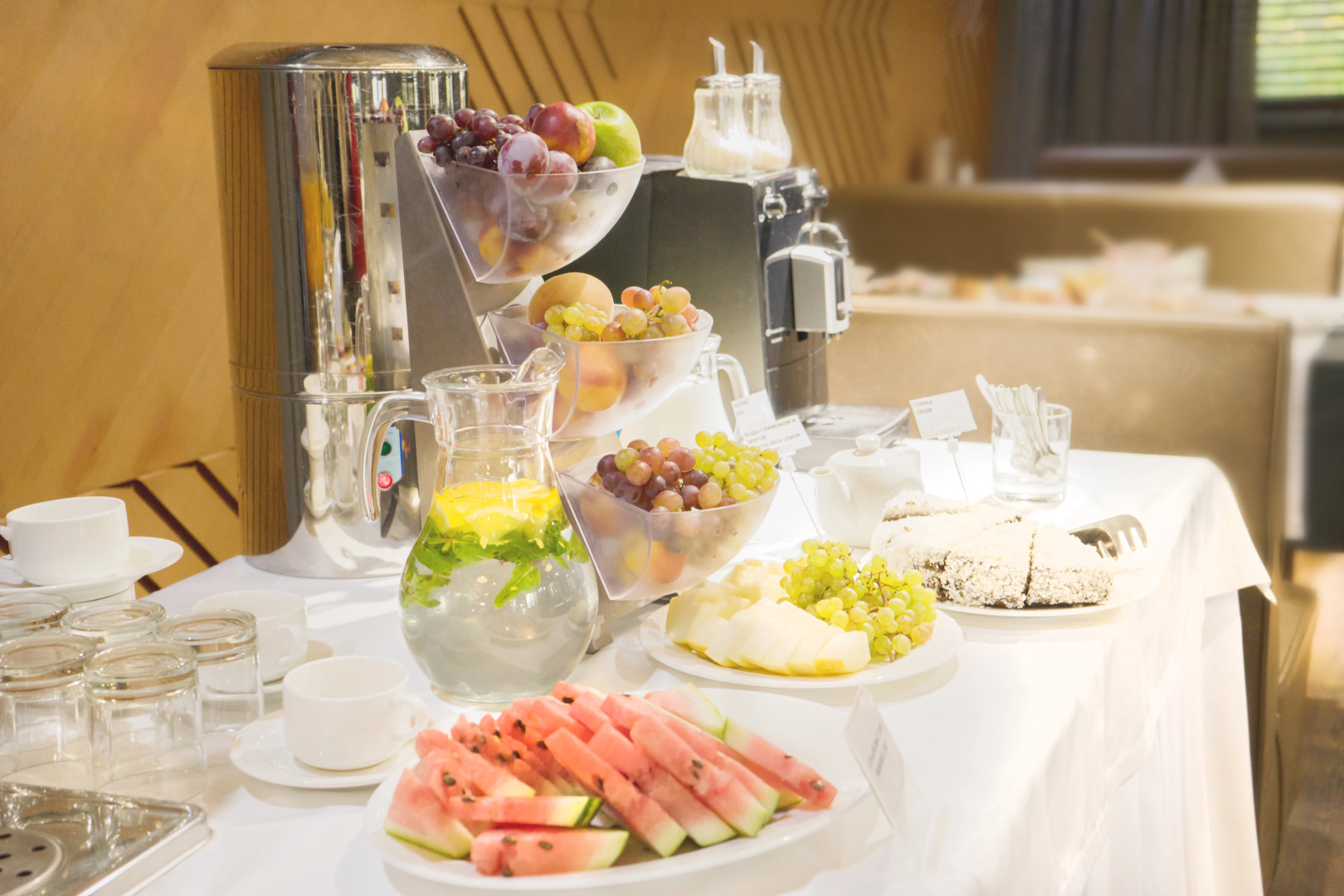 Отель PARK WOOD HOTEL