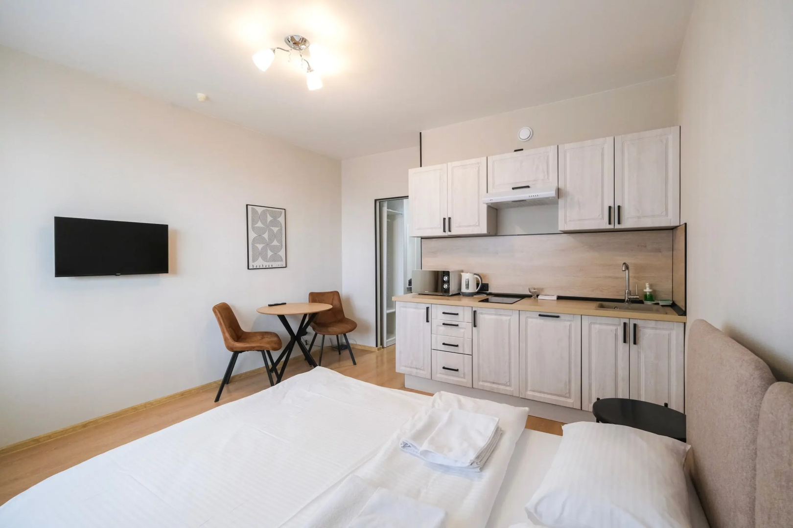 Апартаменты Домант Романова 60/1