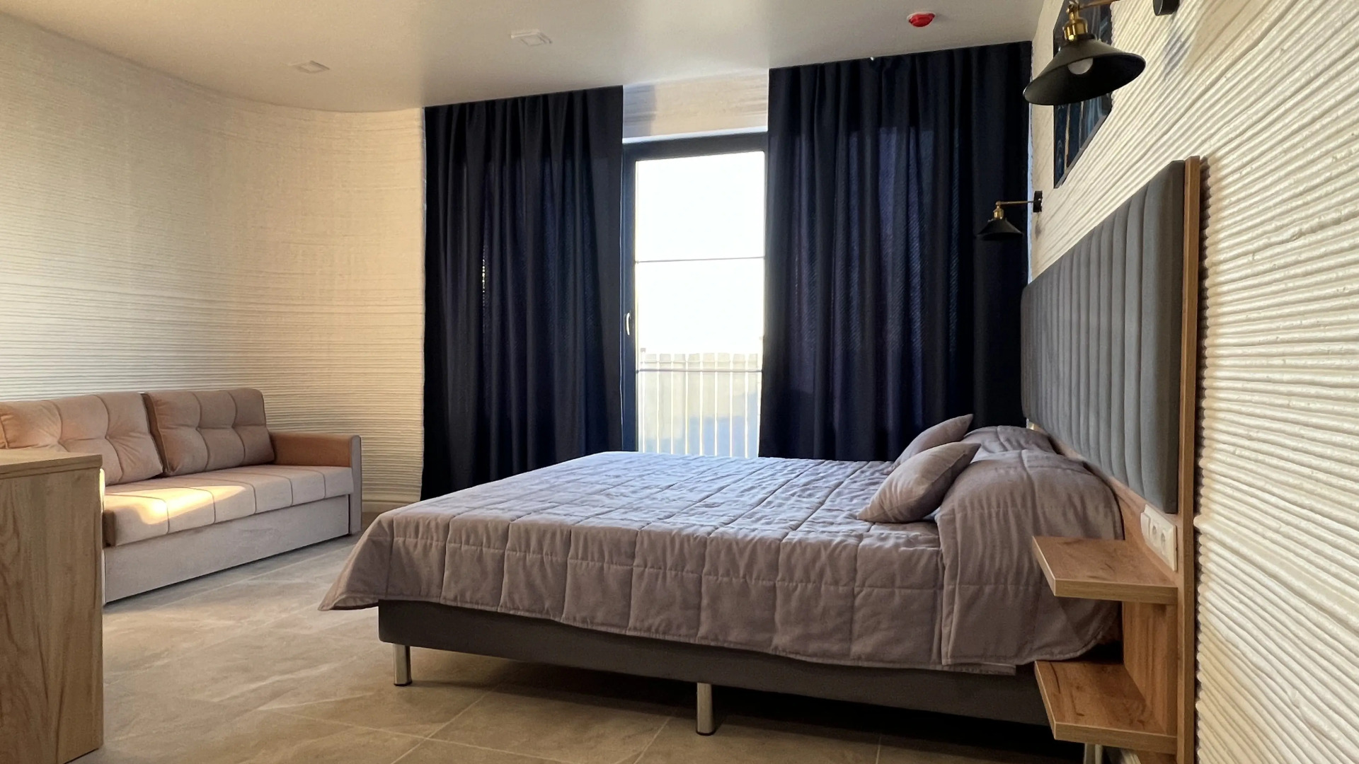 Отель ШОНДI