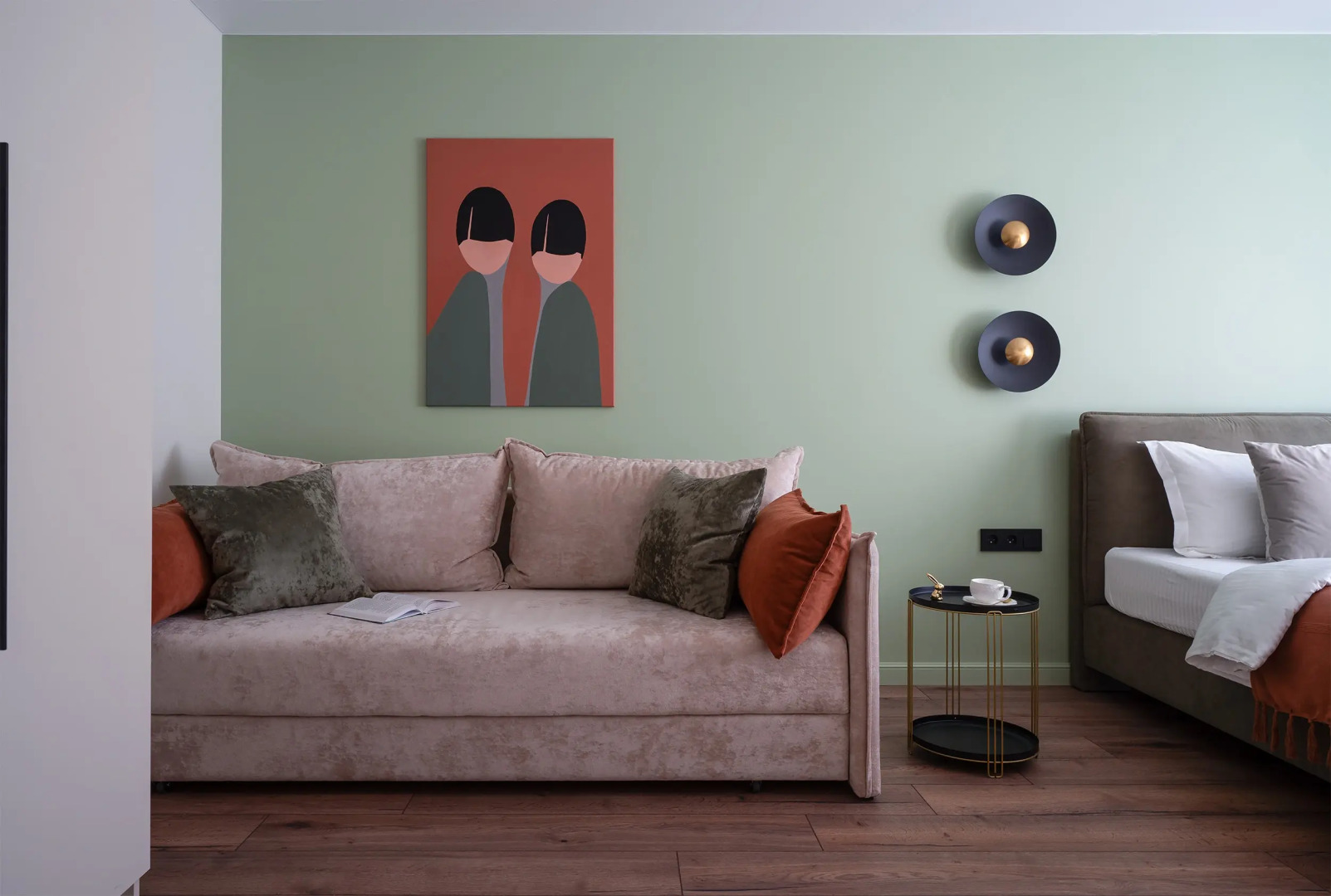 Апартаменты Savina у Европы