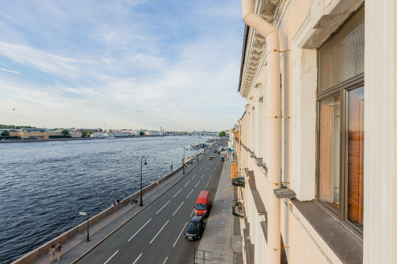 Апартаменты a.m. Rooms Neva Balcony (Angliyskaya Naberezhnaya)
