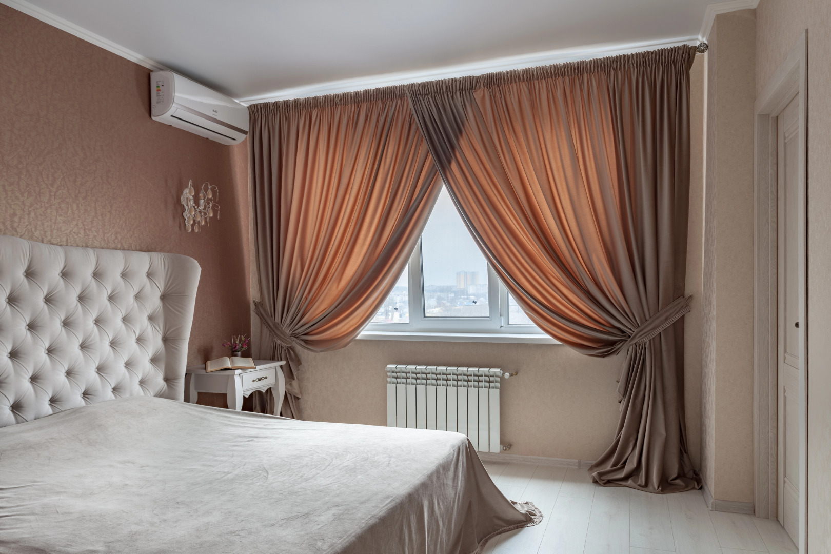 Трёхкомнатная квартира на набережной реки Волга Центр, Новый дом - бесконтактное заселение 24/7