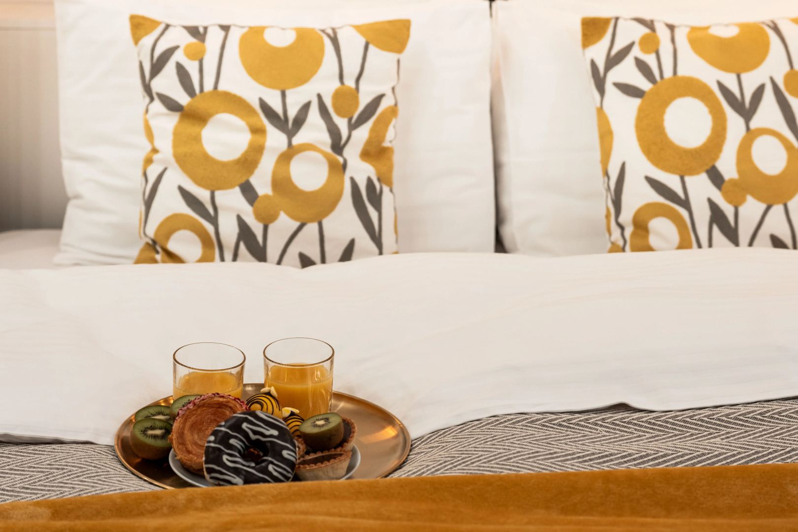 Апартаменты SKY INN Color Gold