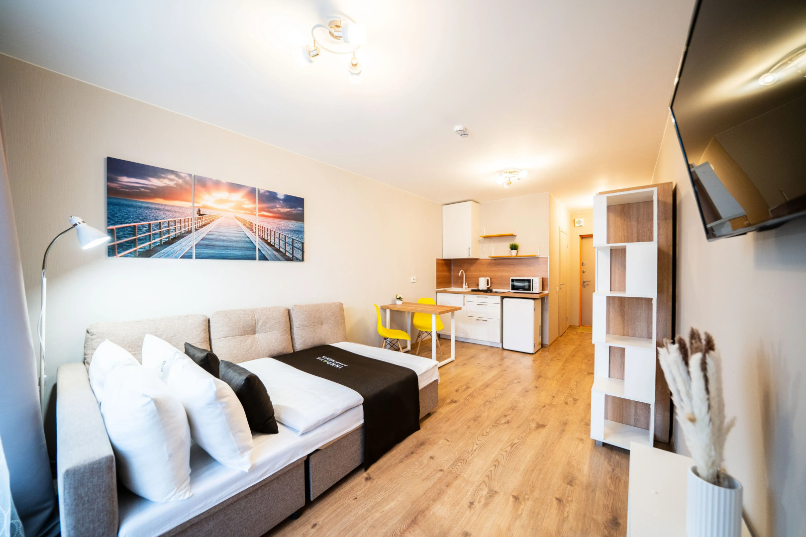 Квартира Inndays Apartments, Парнас 1