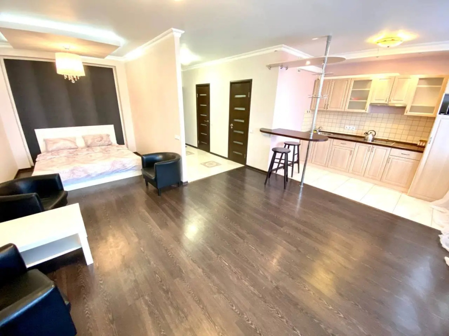 Апартаменты большая студия в новострое