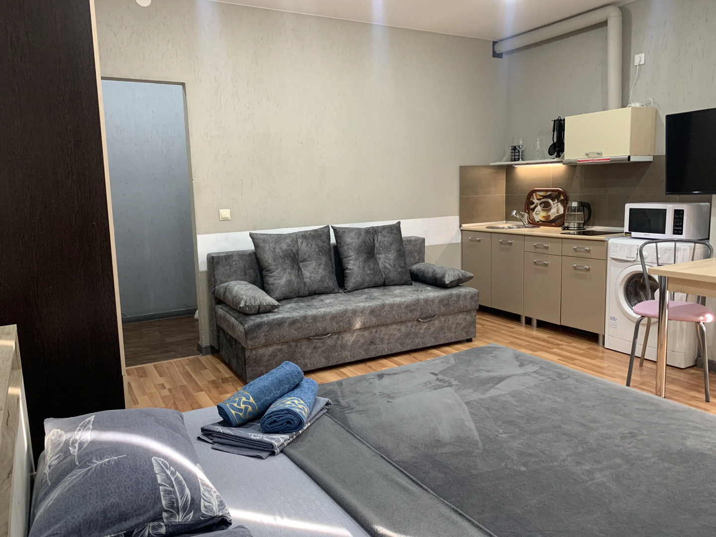 Квартира Прекрасная Студия В Самом Центре Города Тюмени 50 Лет ВЛКСМ 13/3