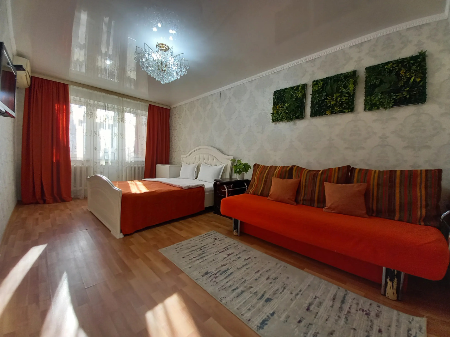 Квартира Оранжевый Мир