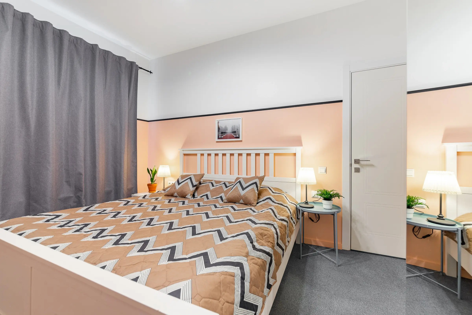 Гостевой дом Chevron Inn