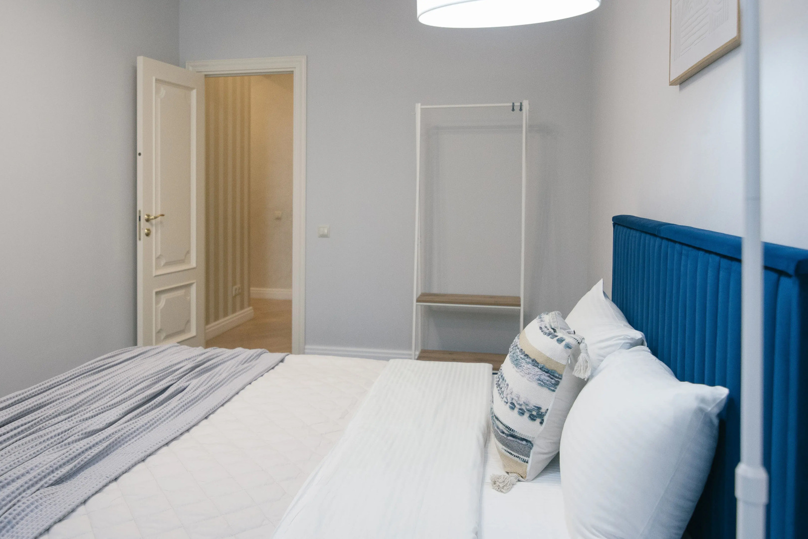 Квартира Большая трехкомнатная квартира с видом на Храм