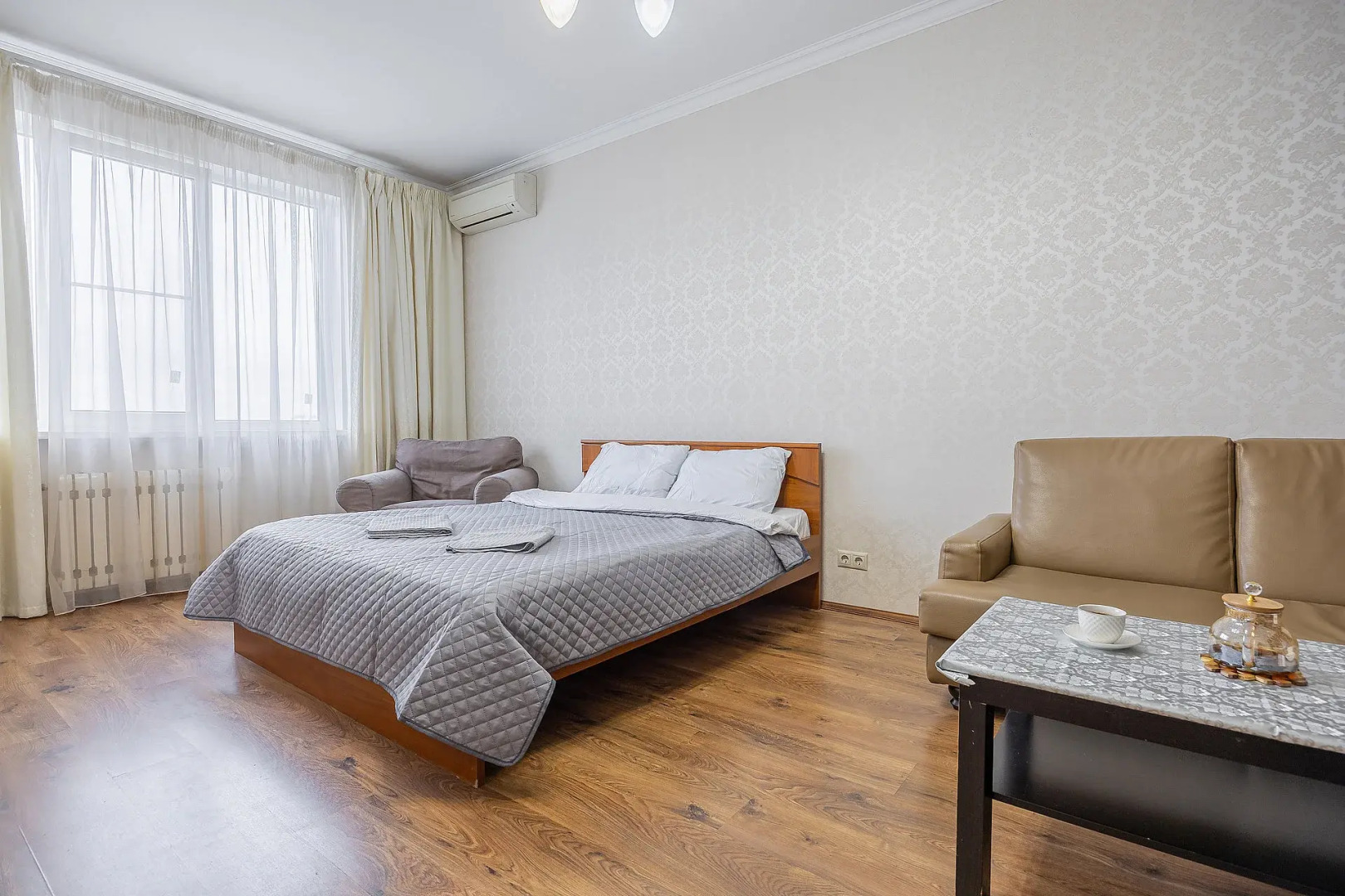 Апартаменты Top House Студеная 68А