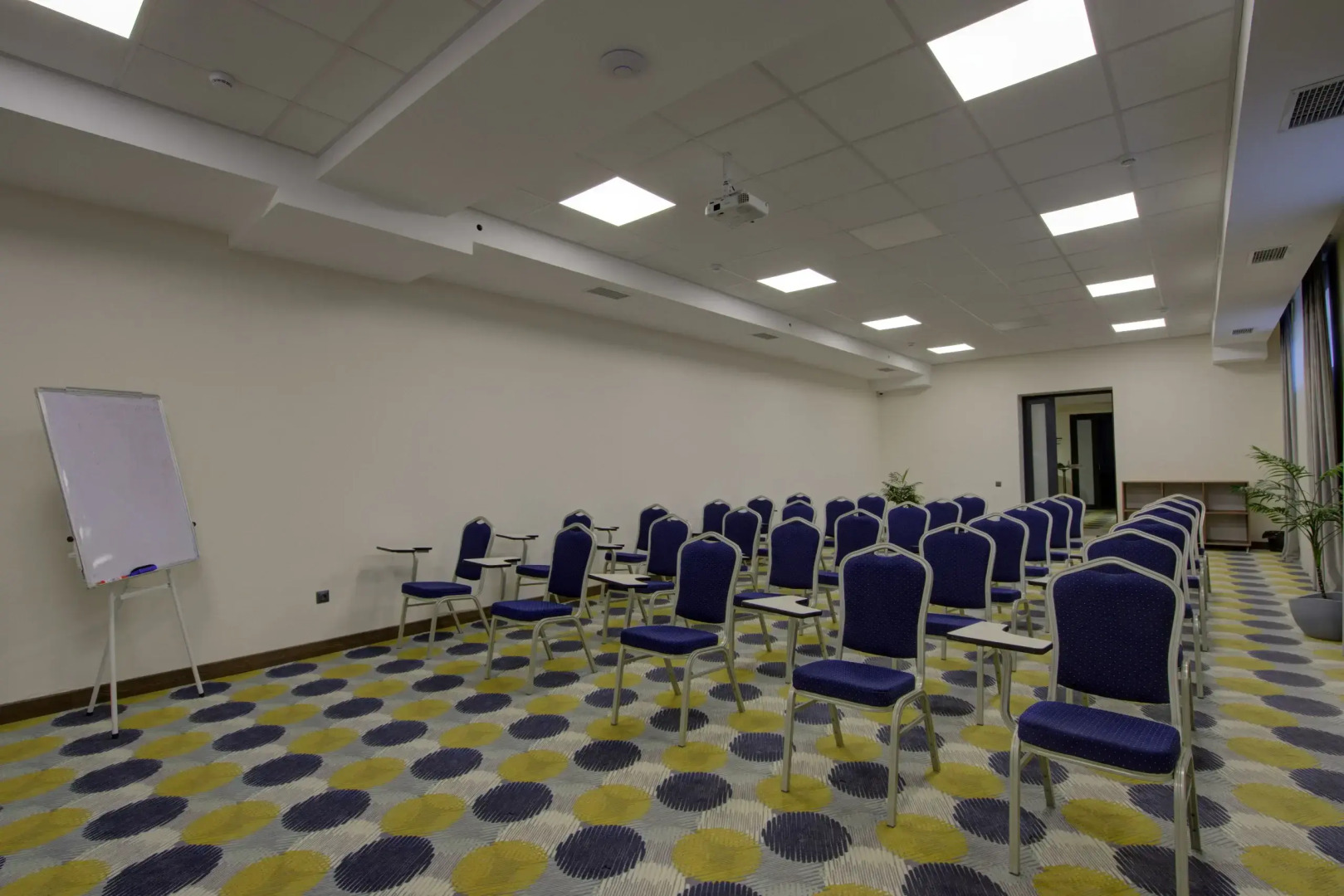 Отель Grand Khan Tengri