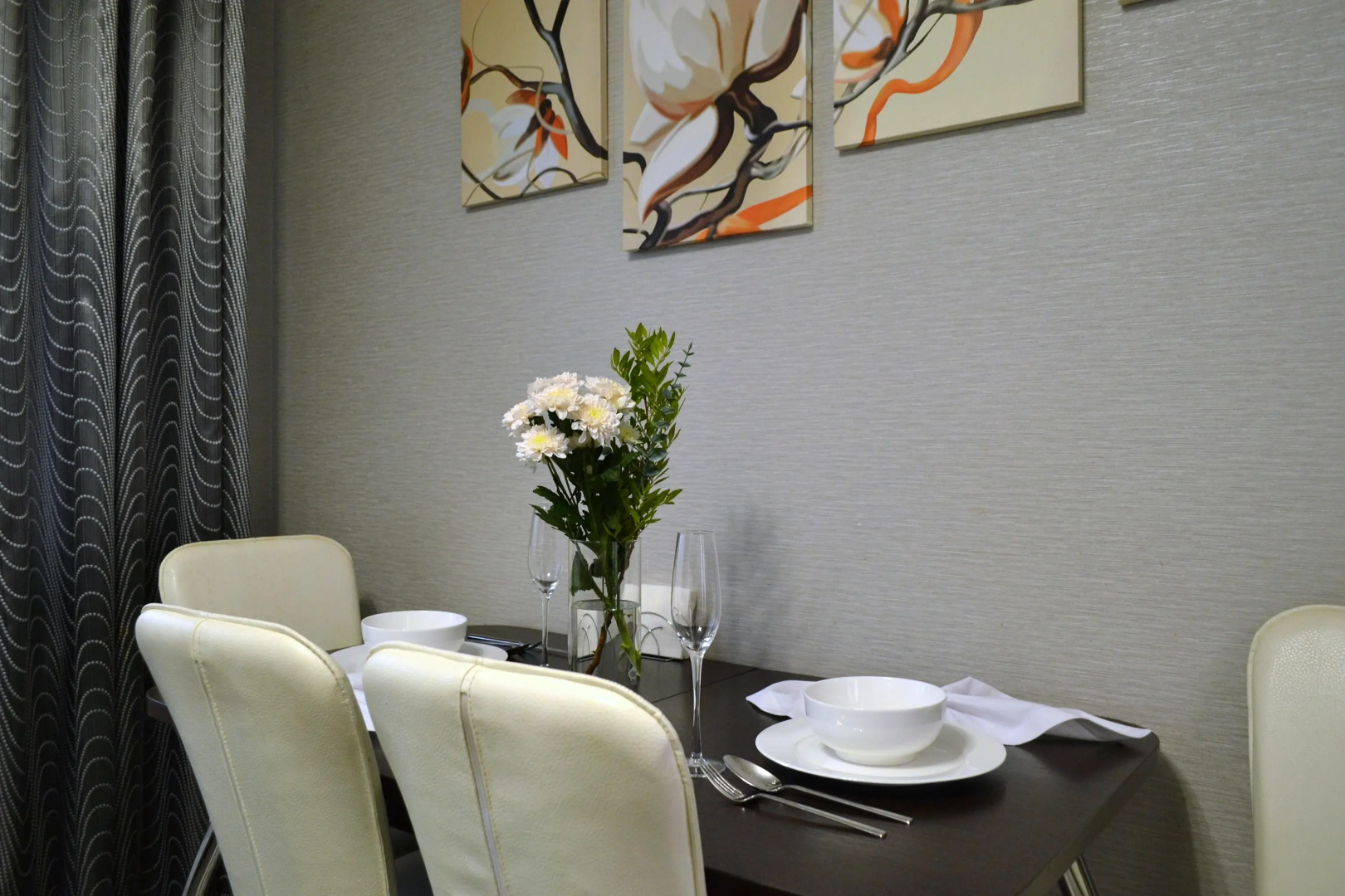 Апартаменты «Атмосфера» | Сафари— Дикий Уют В Сердце Города