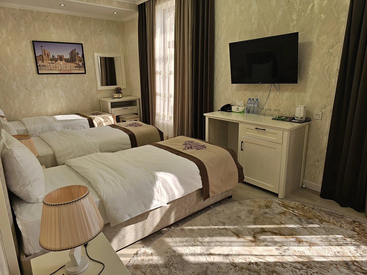 Отель и Спа Hayat Plaza