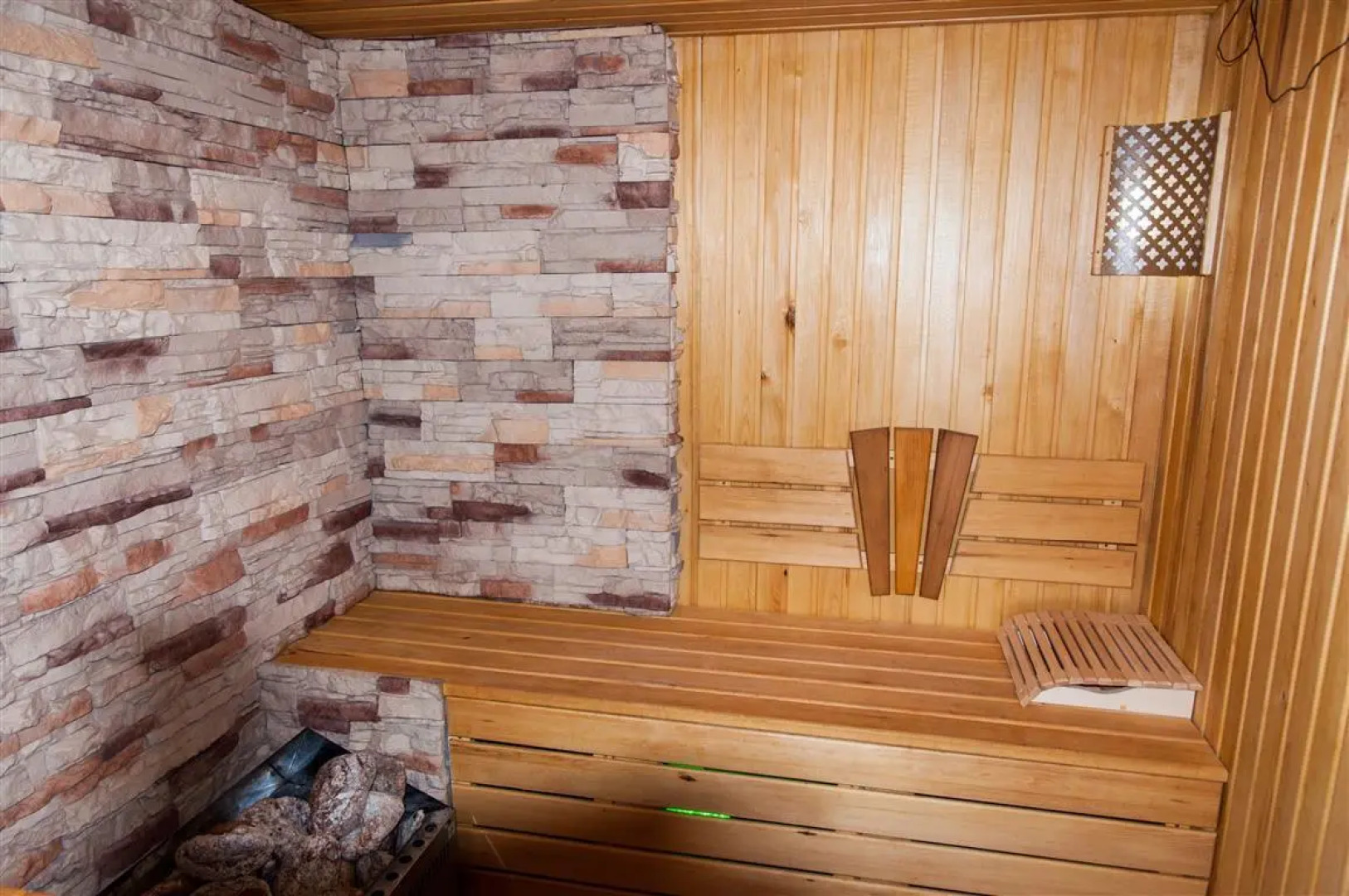 Отель Гранд