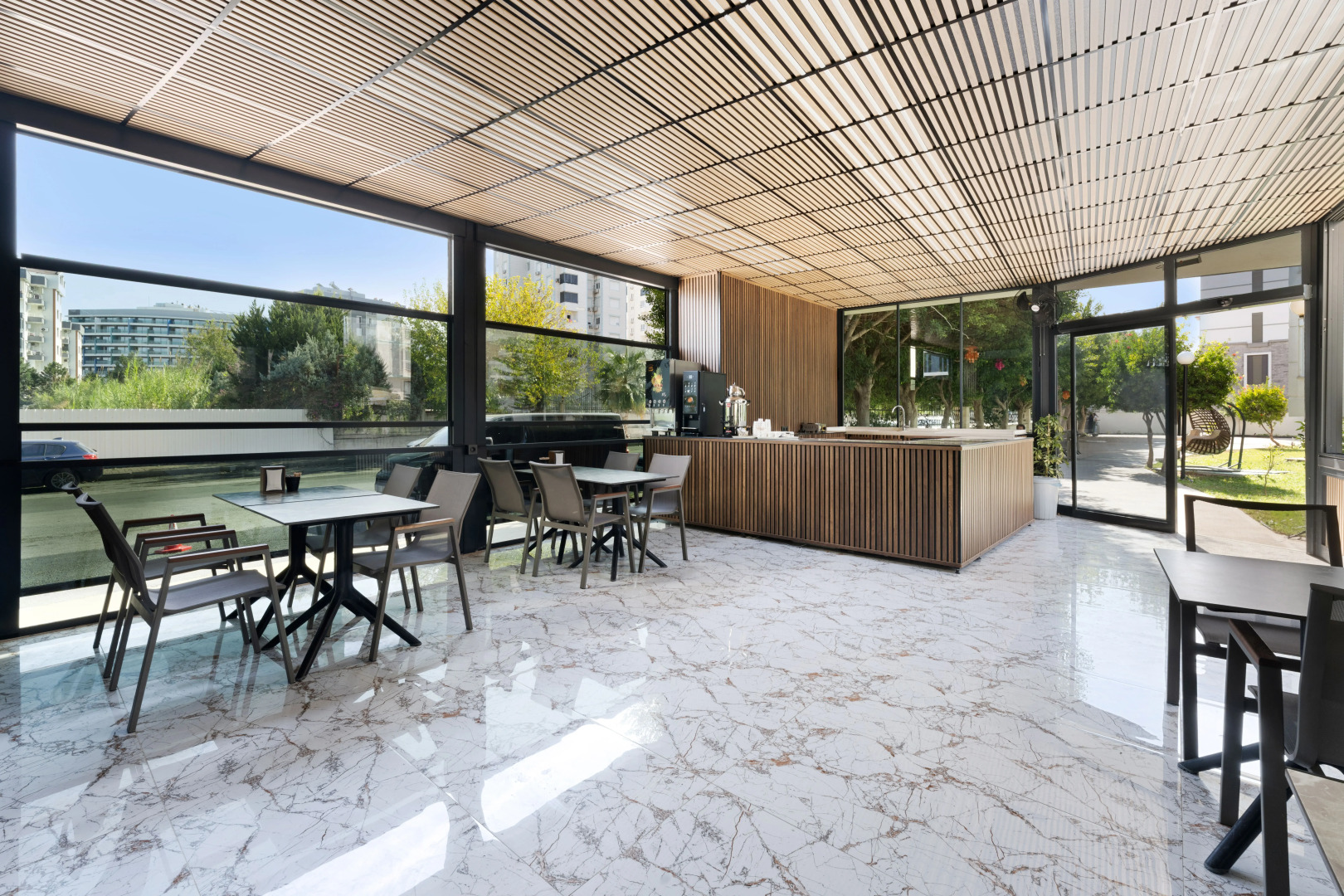 Apartments River Park Residence Lara