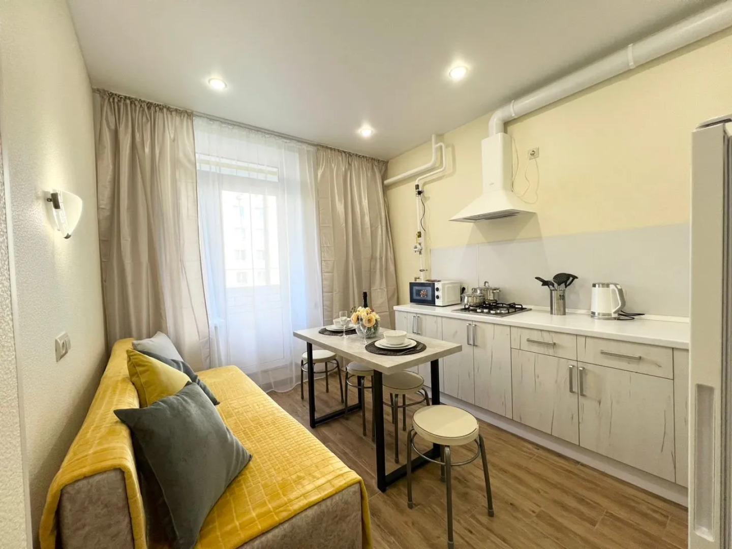 1-к Апартаменты на Майской