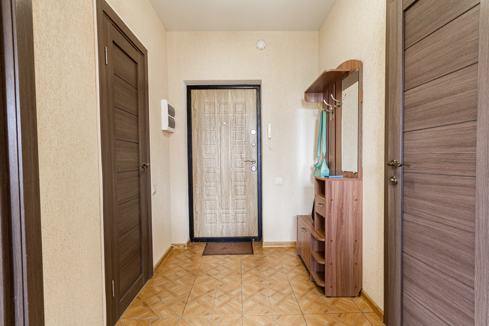 Апартаменты на Новомосковской 16