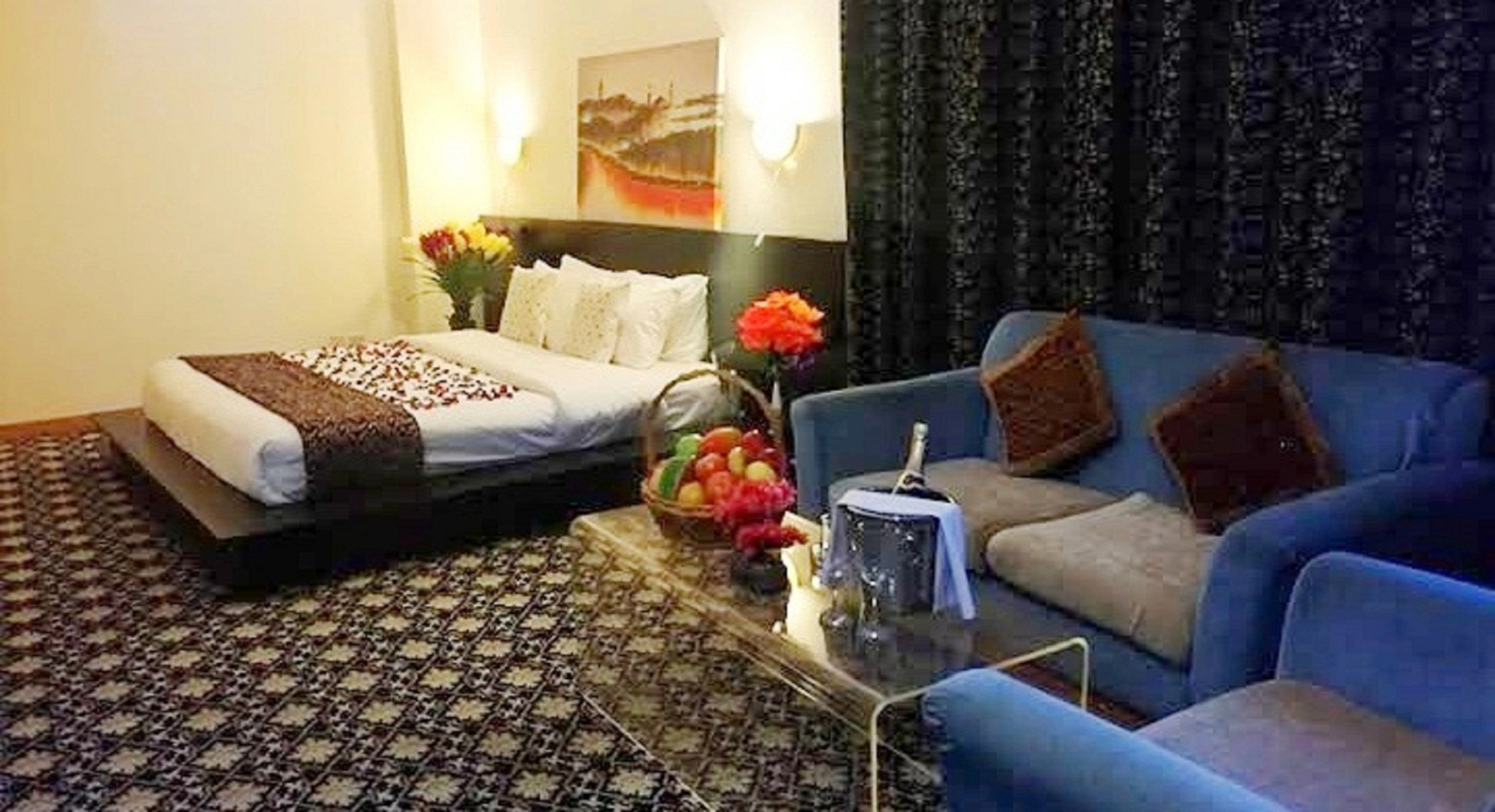 Отель Phoenicia Tower Hotel&Spa