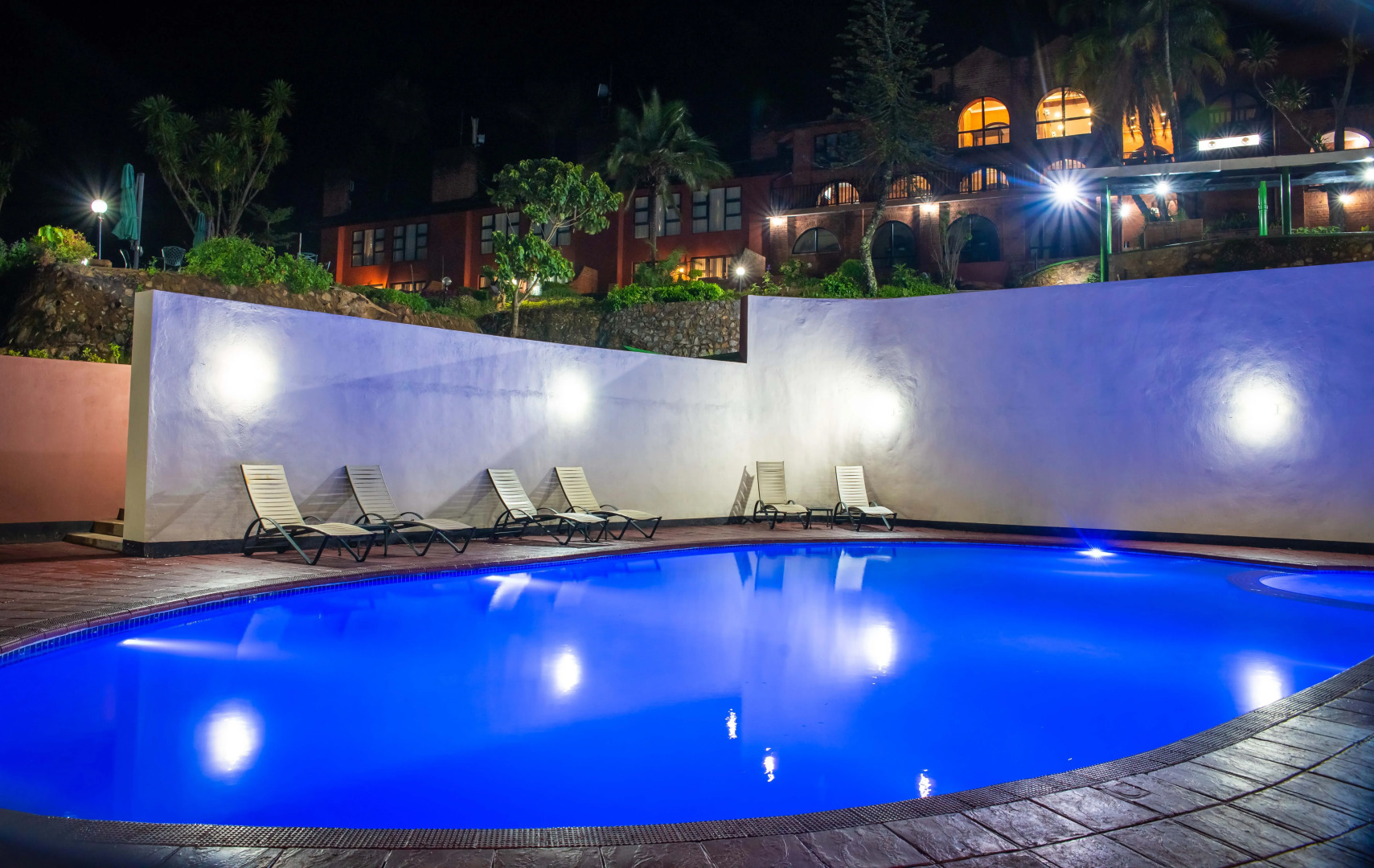 Отель Sunbird Ku Chawe