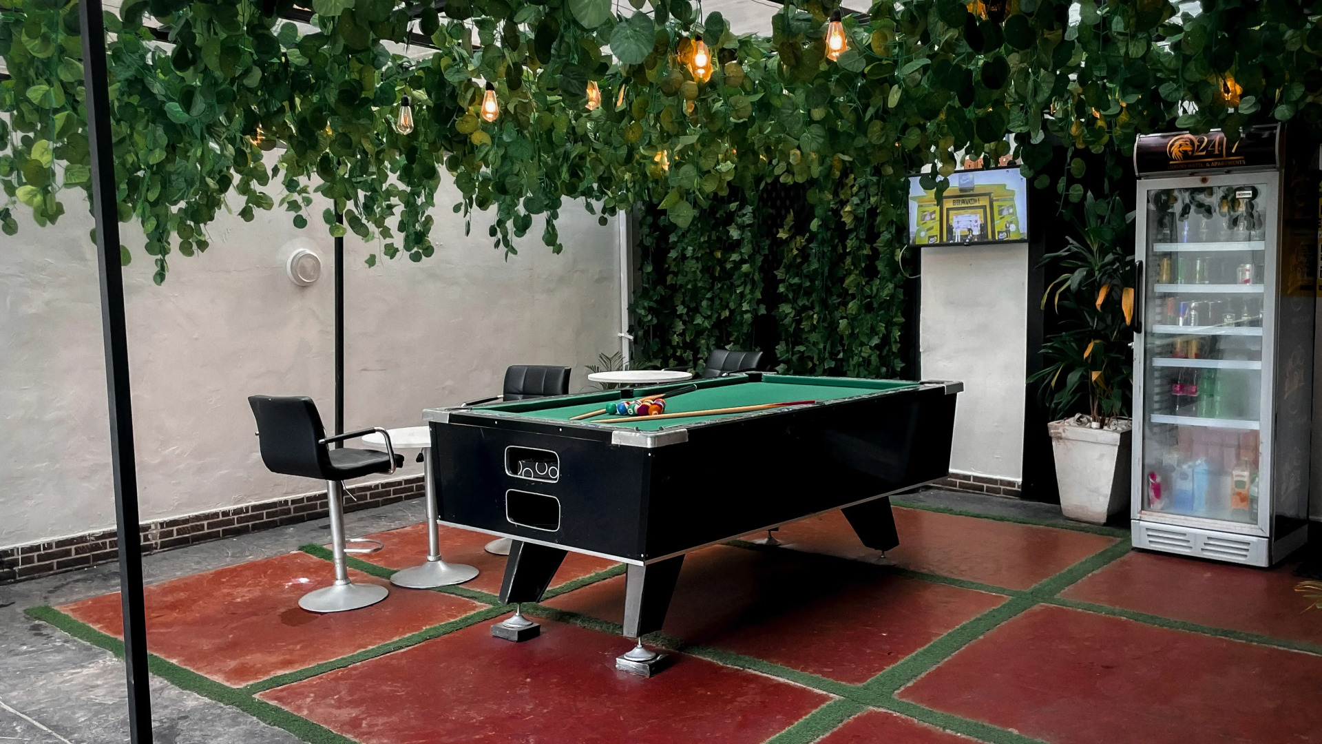 Отель 247 Luxury Hotel