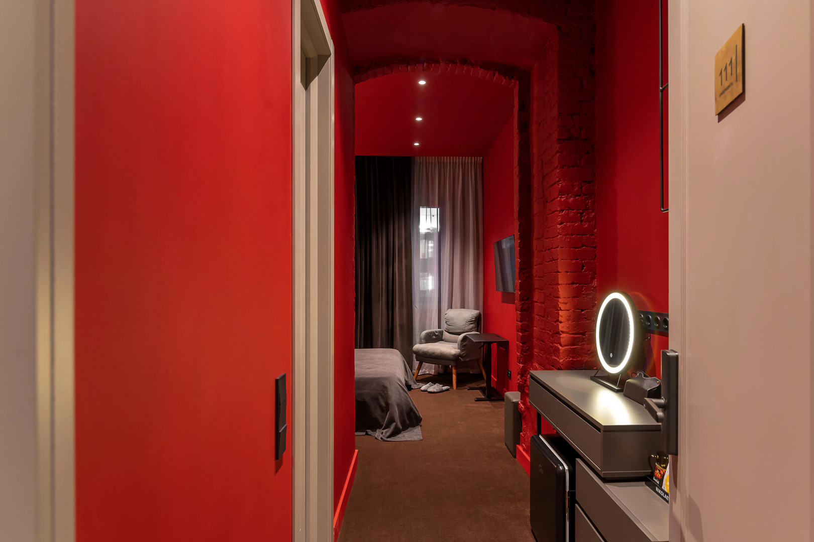 Апартаменты Red room в NikolaevBuilding