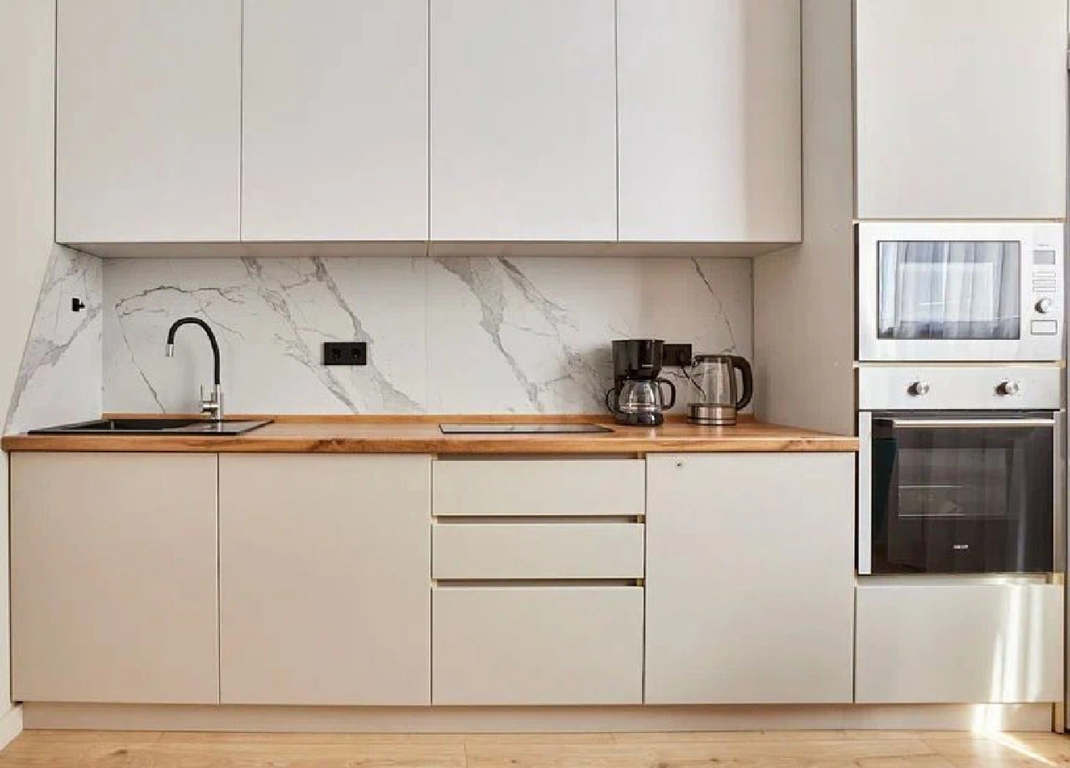 Апартаменты На Героя Георгия Бочарникова 14