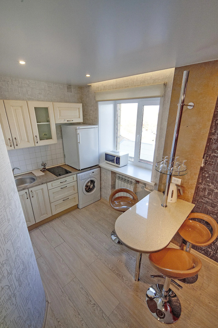 Апартаменты 2-х комн. с джакузи набережная Енисея