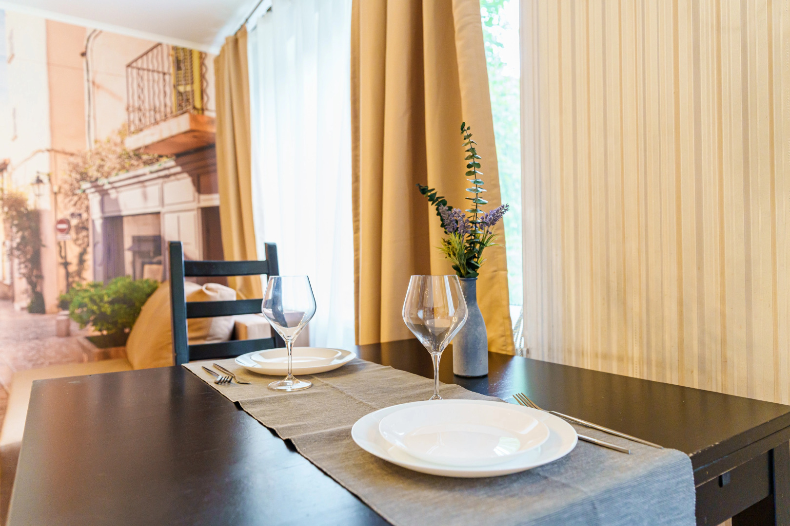 Апартаменты рядом с морем в центре Новороссийска от LetoApart