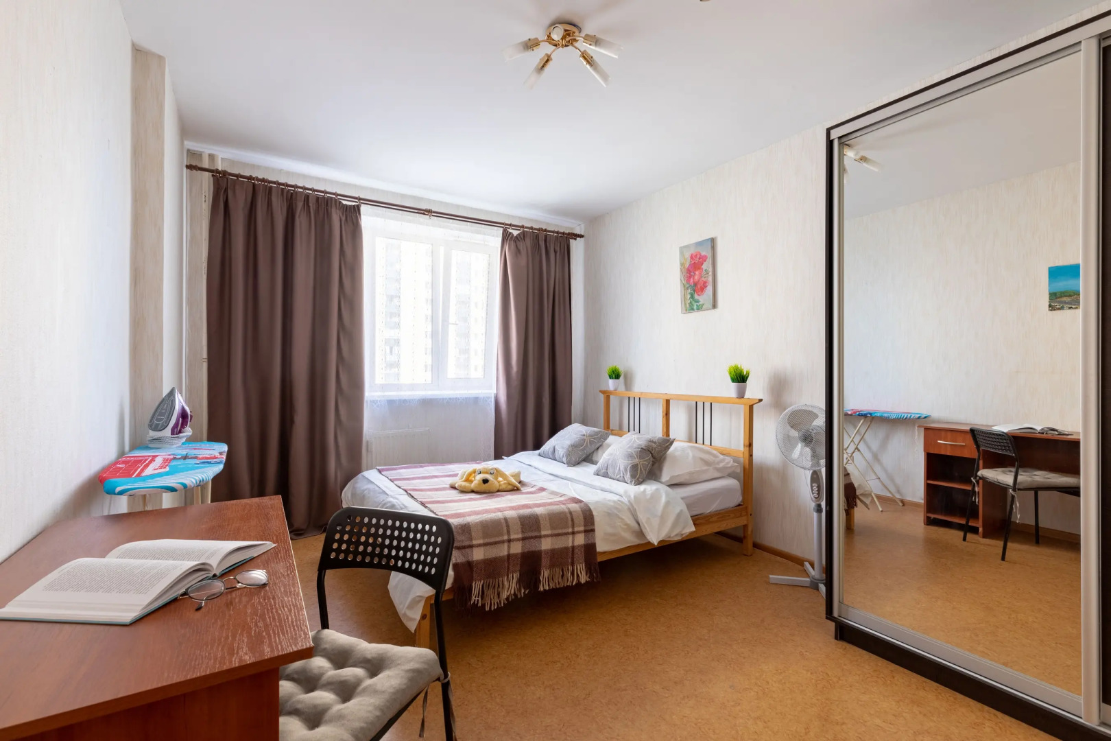 Апартаменты евро трёхкомнатные рядом с метро