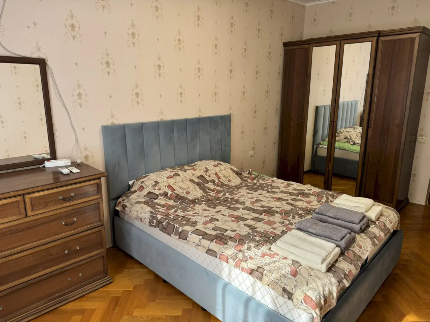 Квартира 476 4Комнатная в Центре с Балконом 7 Мин до Моря