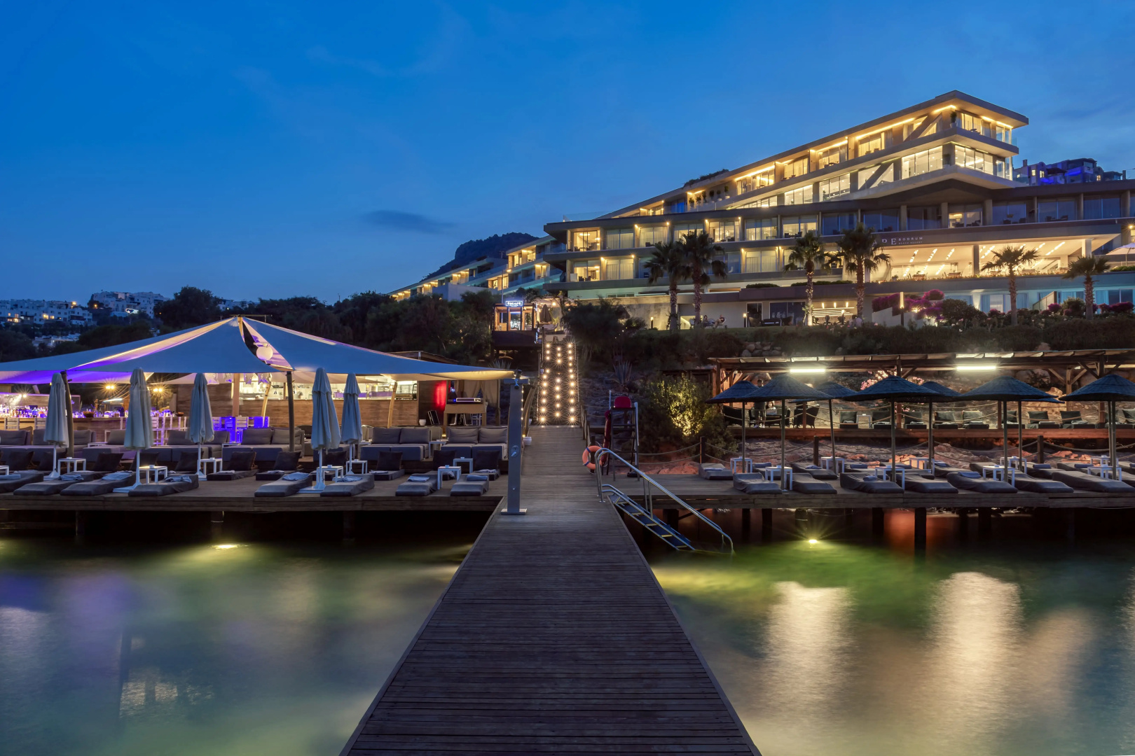Отель Cape Bodrum Luxury Hotel & Beach
