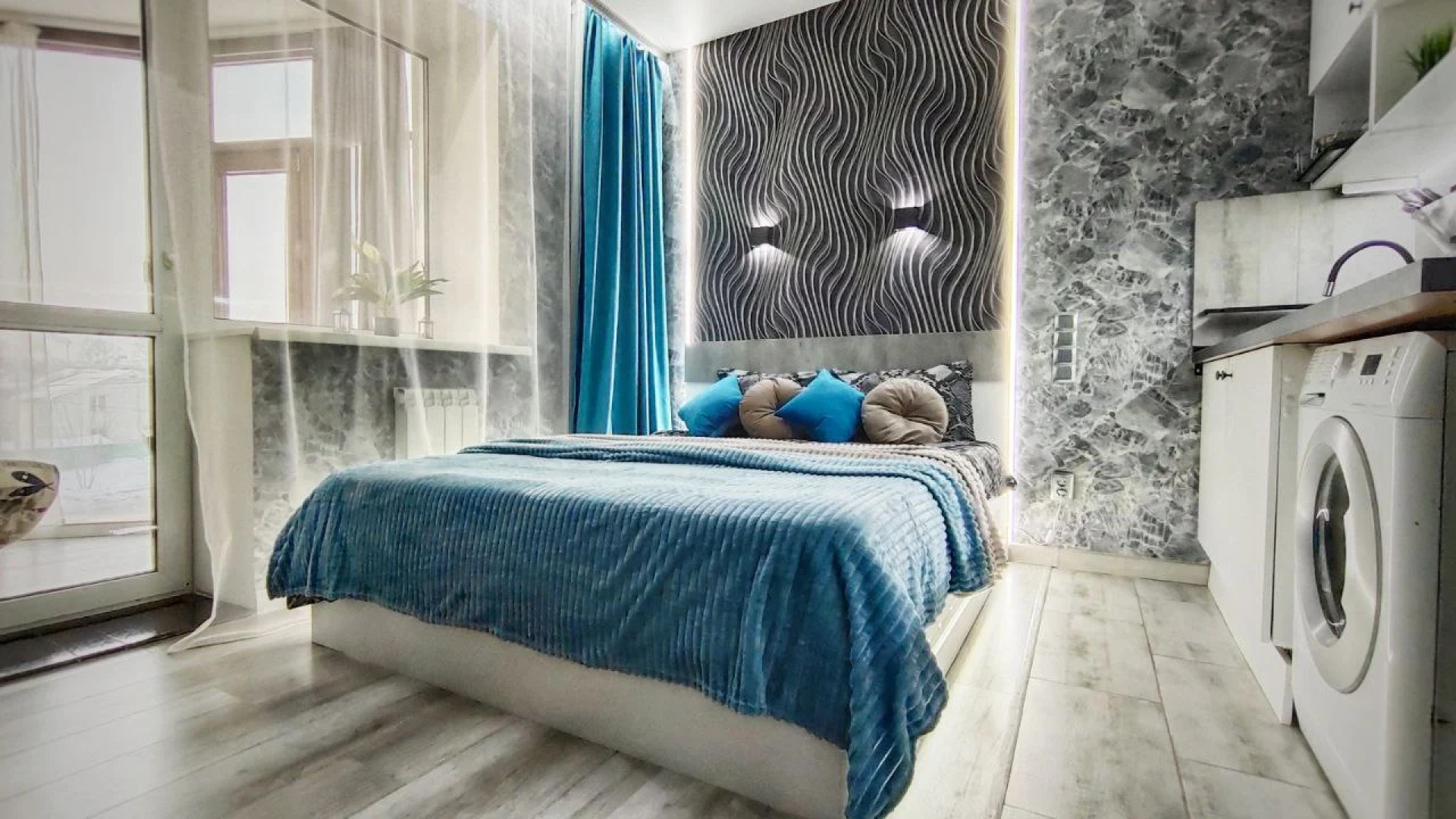 Квартира Guru c лаундж зоной на балконе