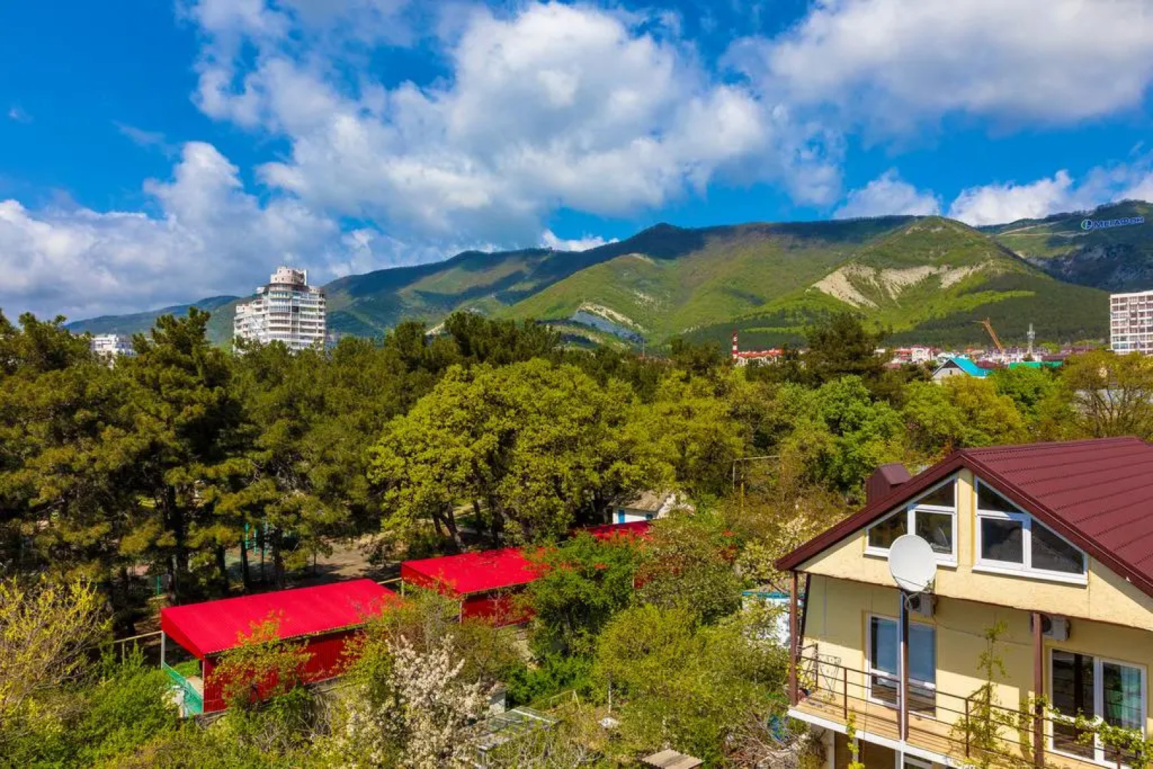 Отель Кузбасс