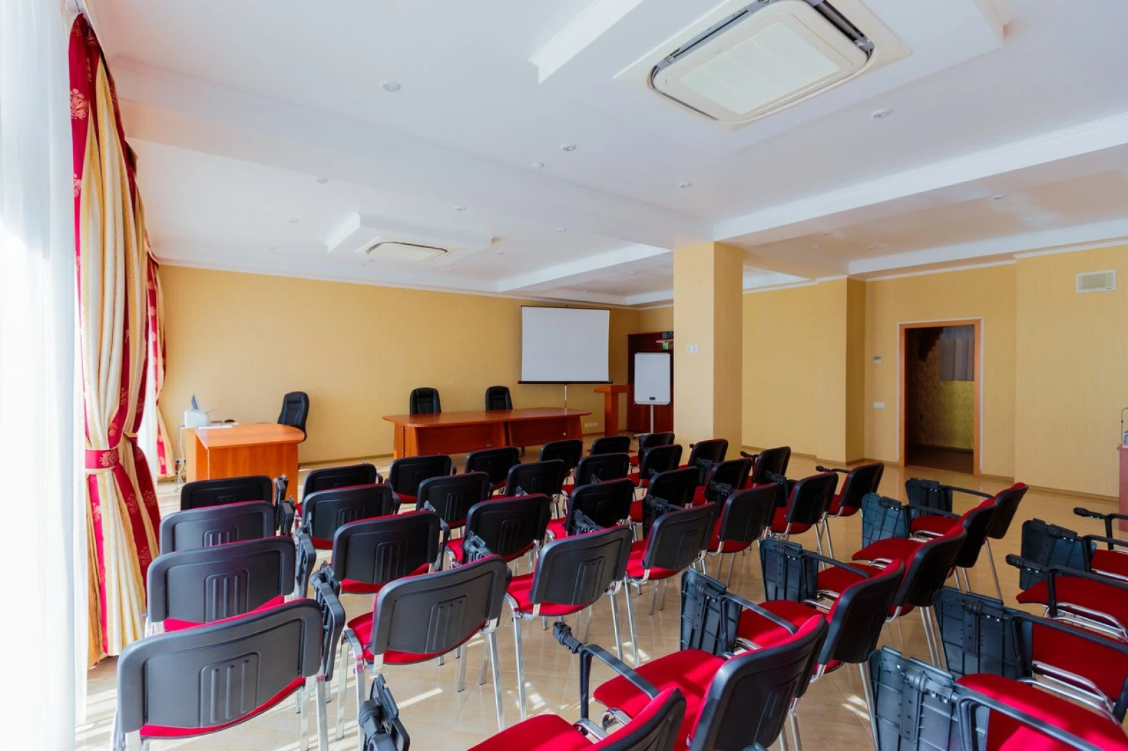 Отель Белый Грифон