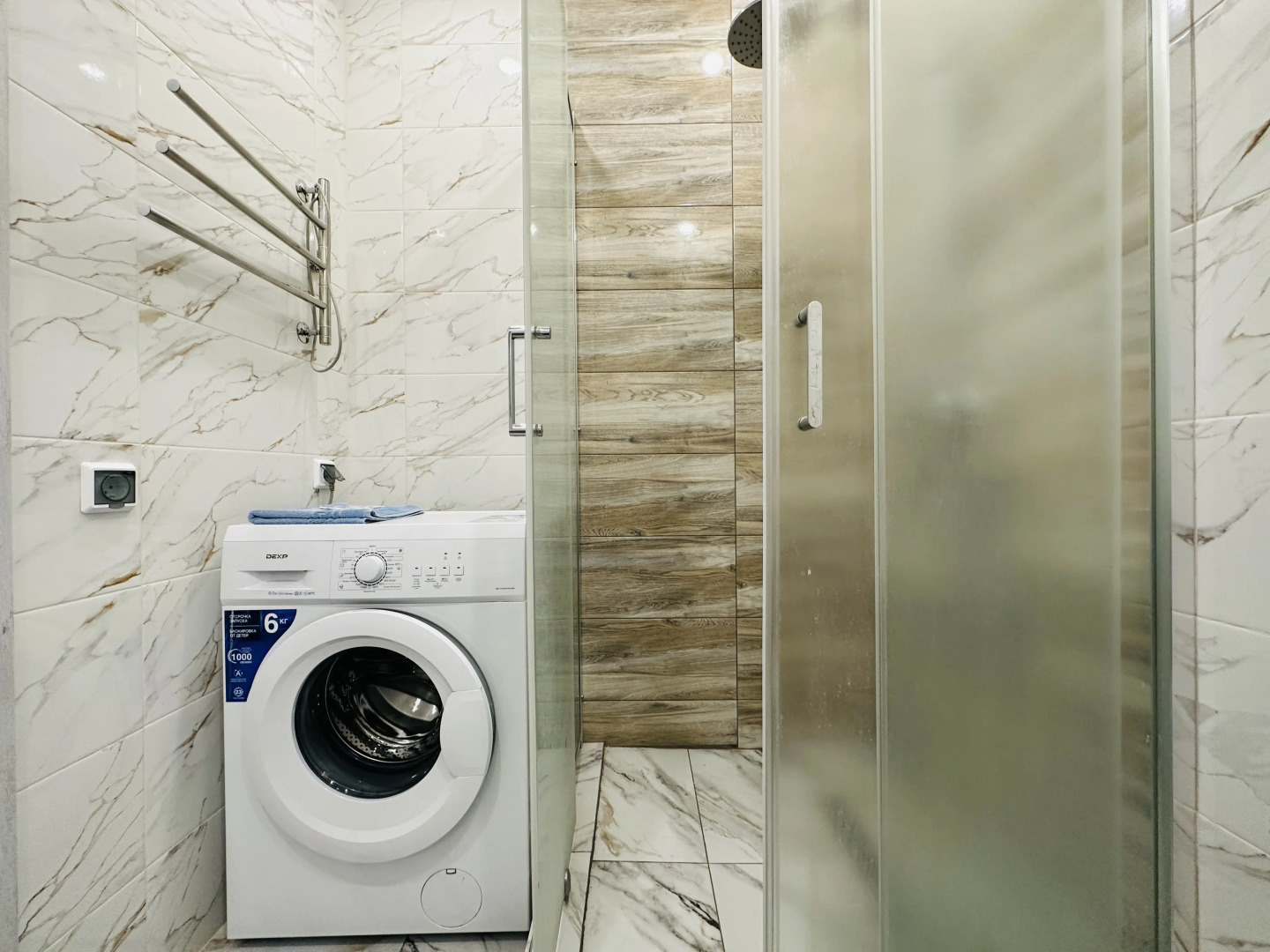 Квартира Nasutki38 Студия Ренуар