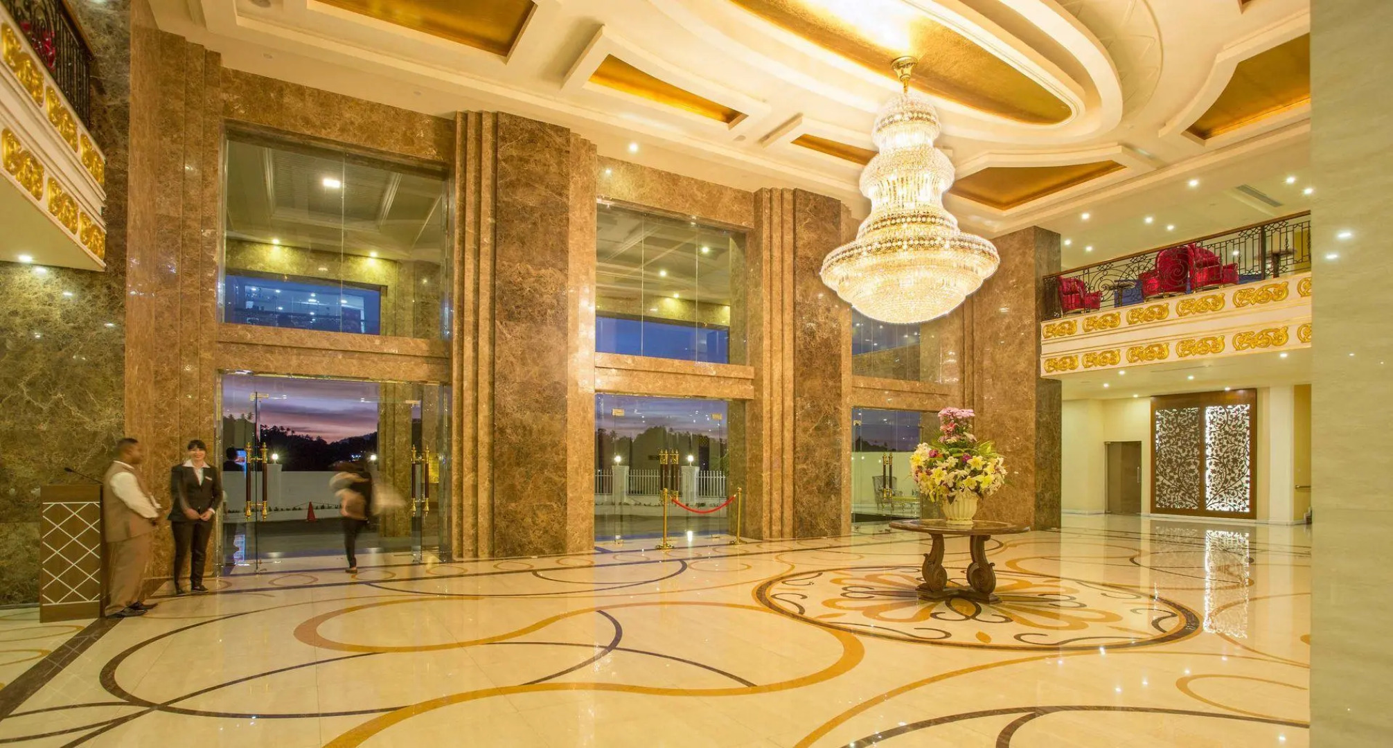 Отель The Grand Kandyan