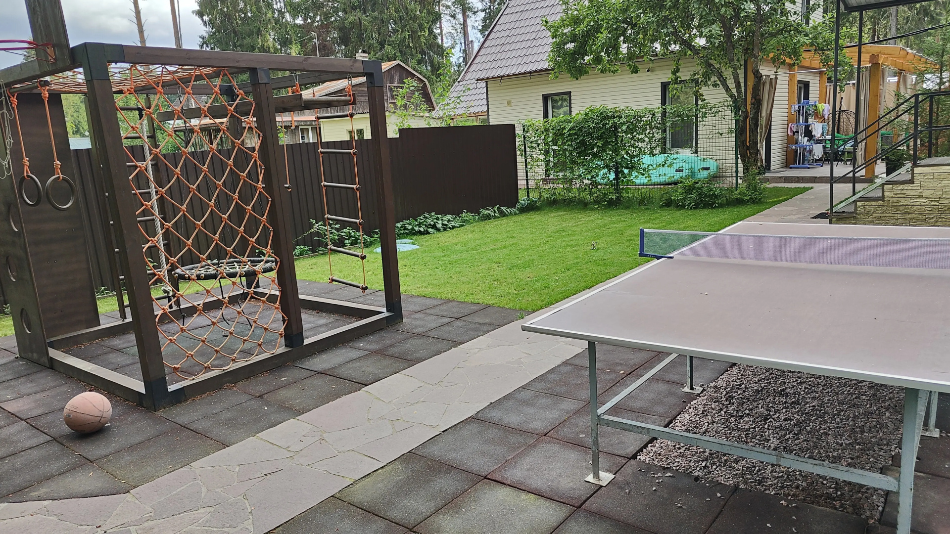 Частный дом Lux 130 кв.м в сосновом лесу на берегу озера в Рощино