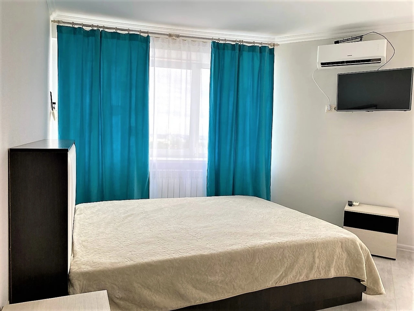 Апартаменты МЕГАПОЛИС ул. Большая Манежная 13-В-75