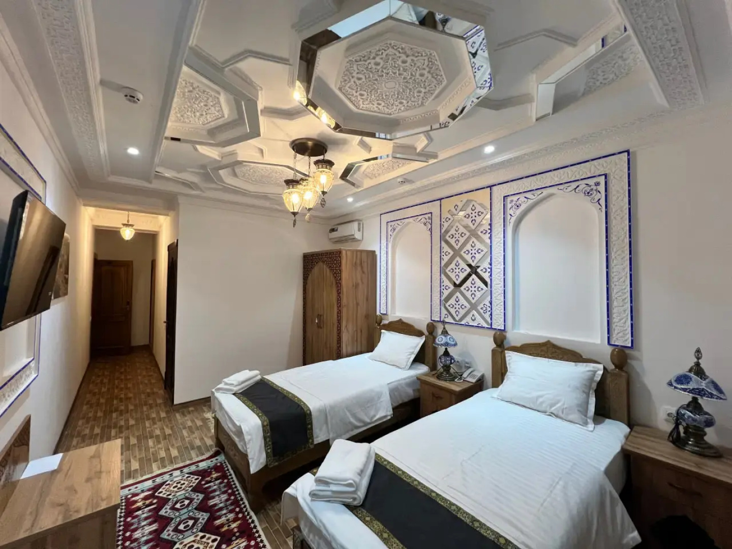 Бутик-отель Mehrob Hotel