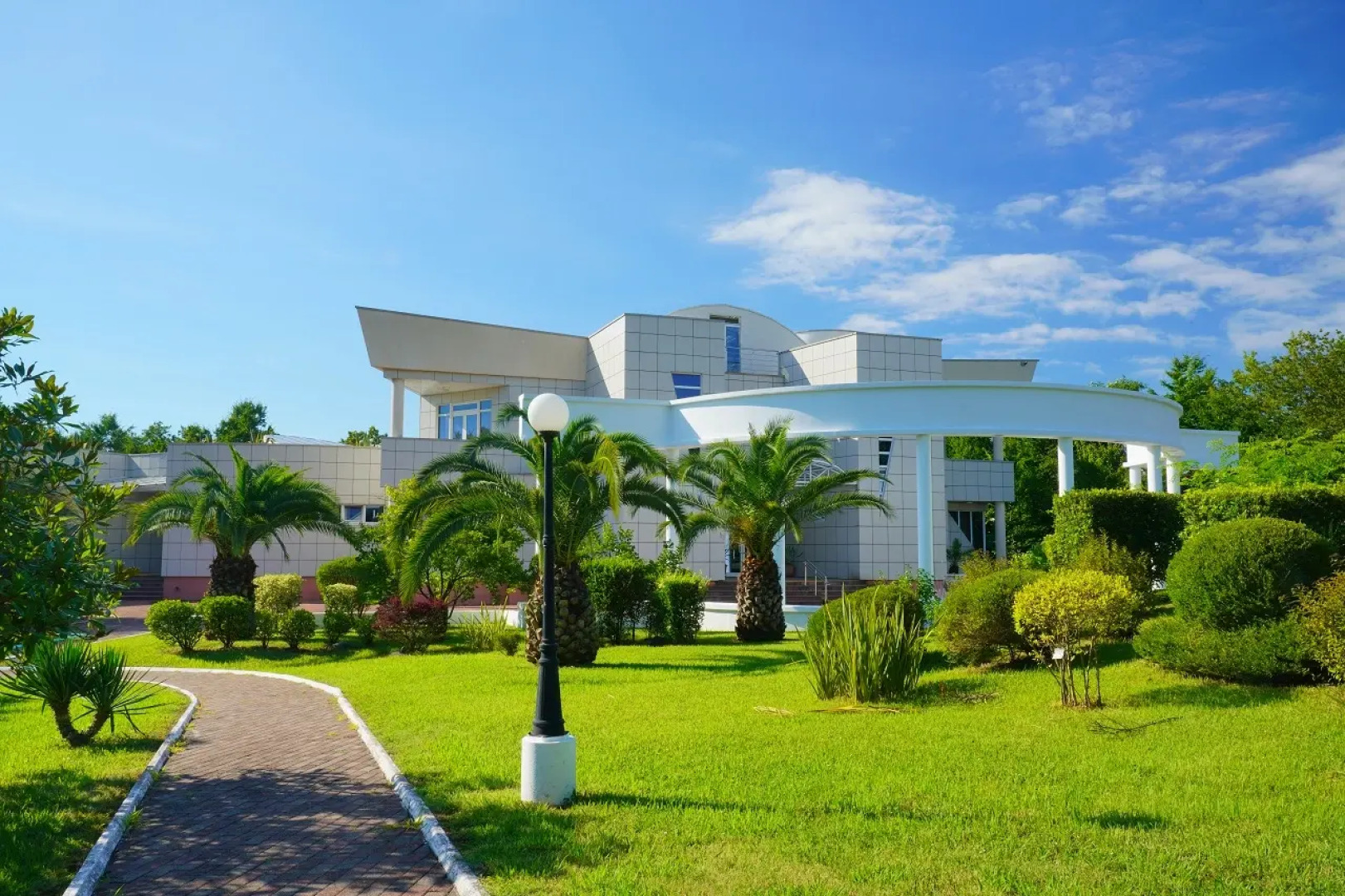 Пансионат Изумруд