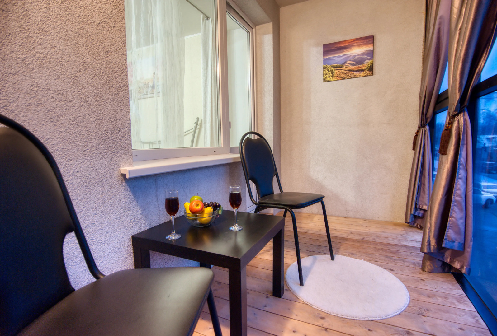 Апартаменты двухкомнатные на Садовой 329, рядом с Набережной р. Волга