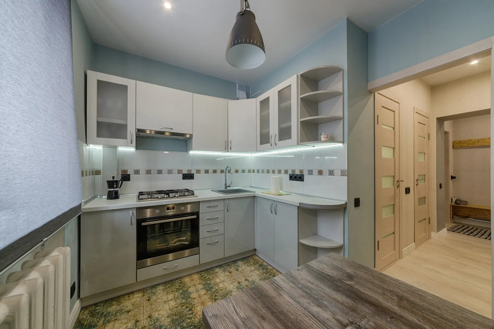 Апартаменты 3-комнатные HomeApart пер. Броневой, 10