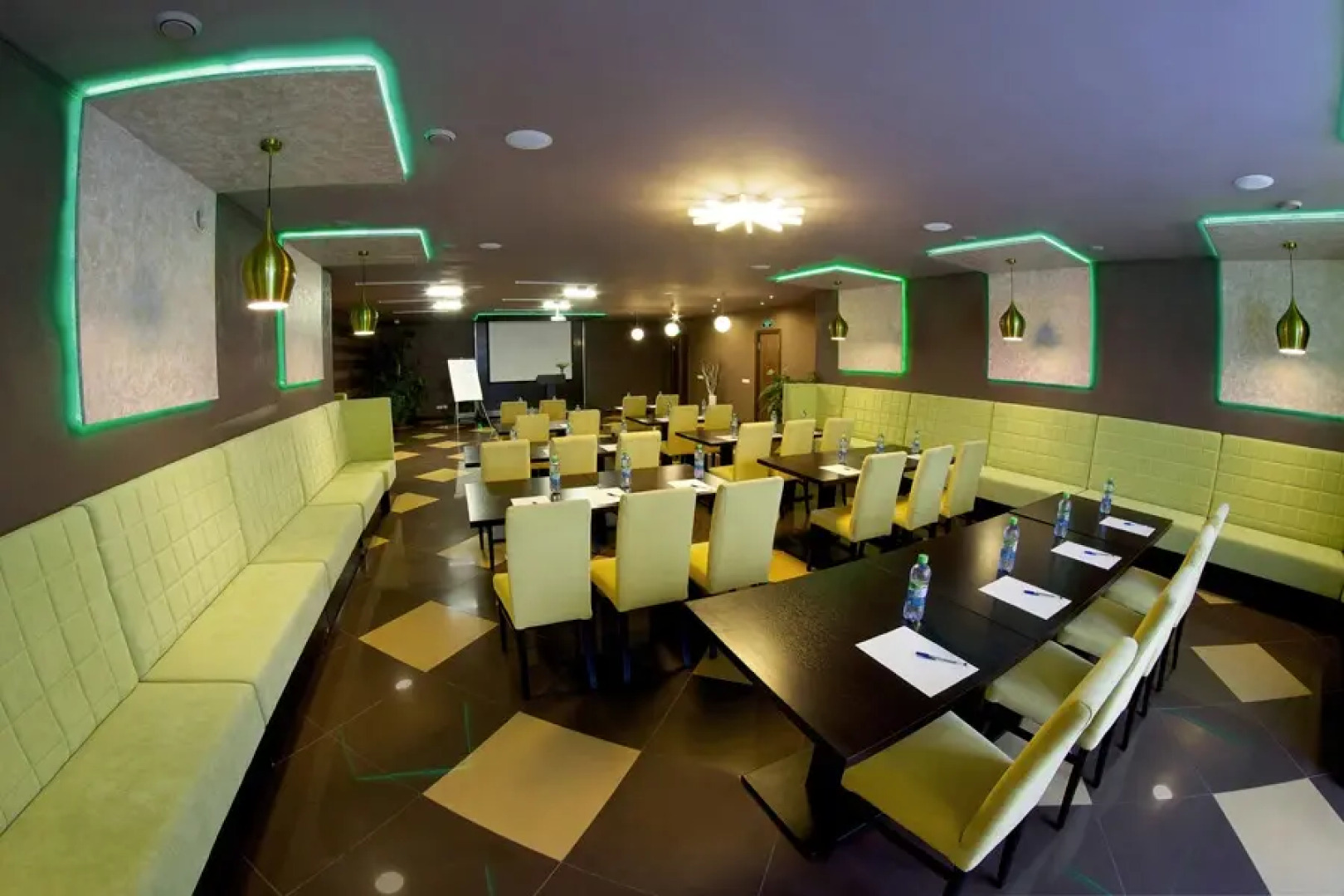 Отель Green Park