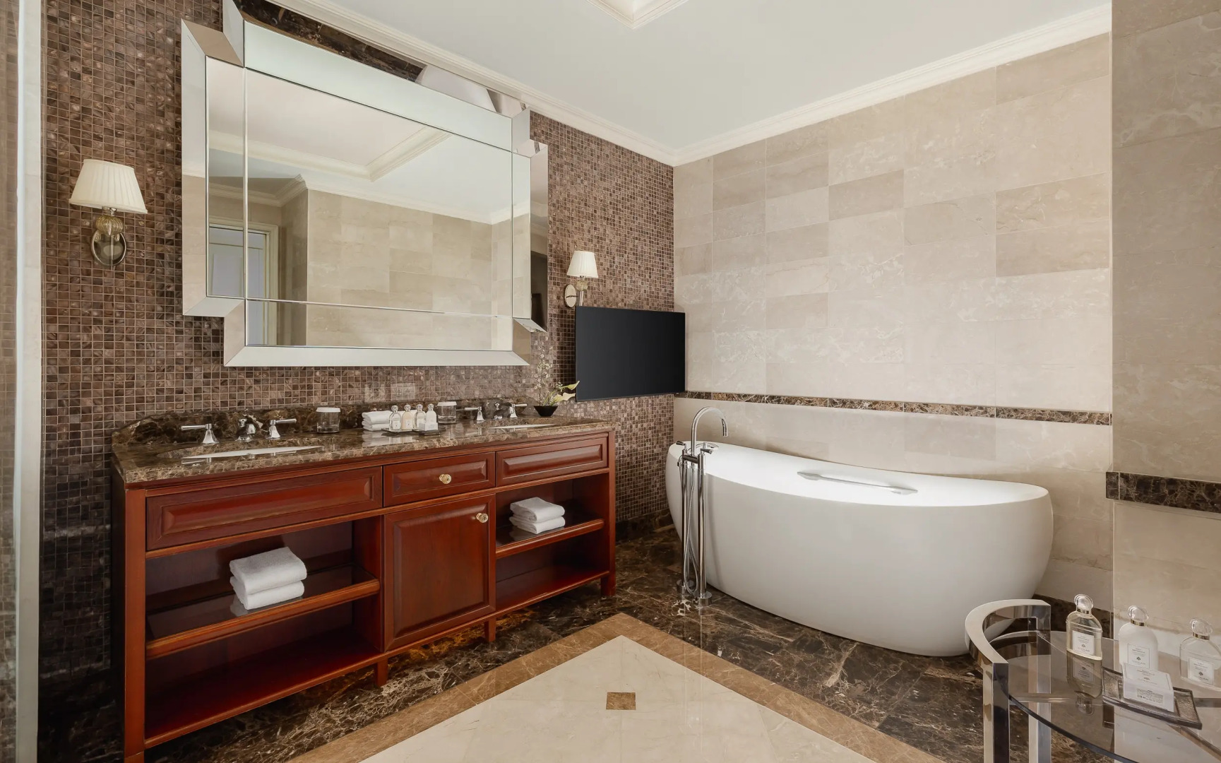 Лотте Отель Москва