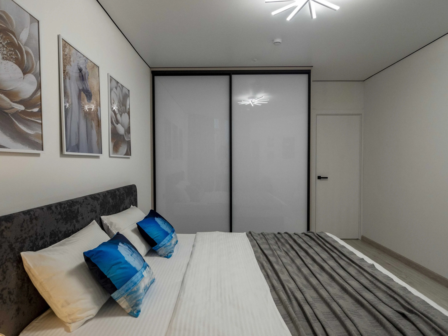 Апартаменты Апарт-отель Mira Apartments