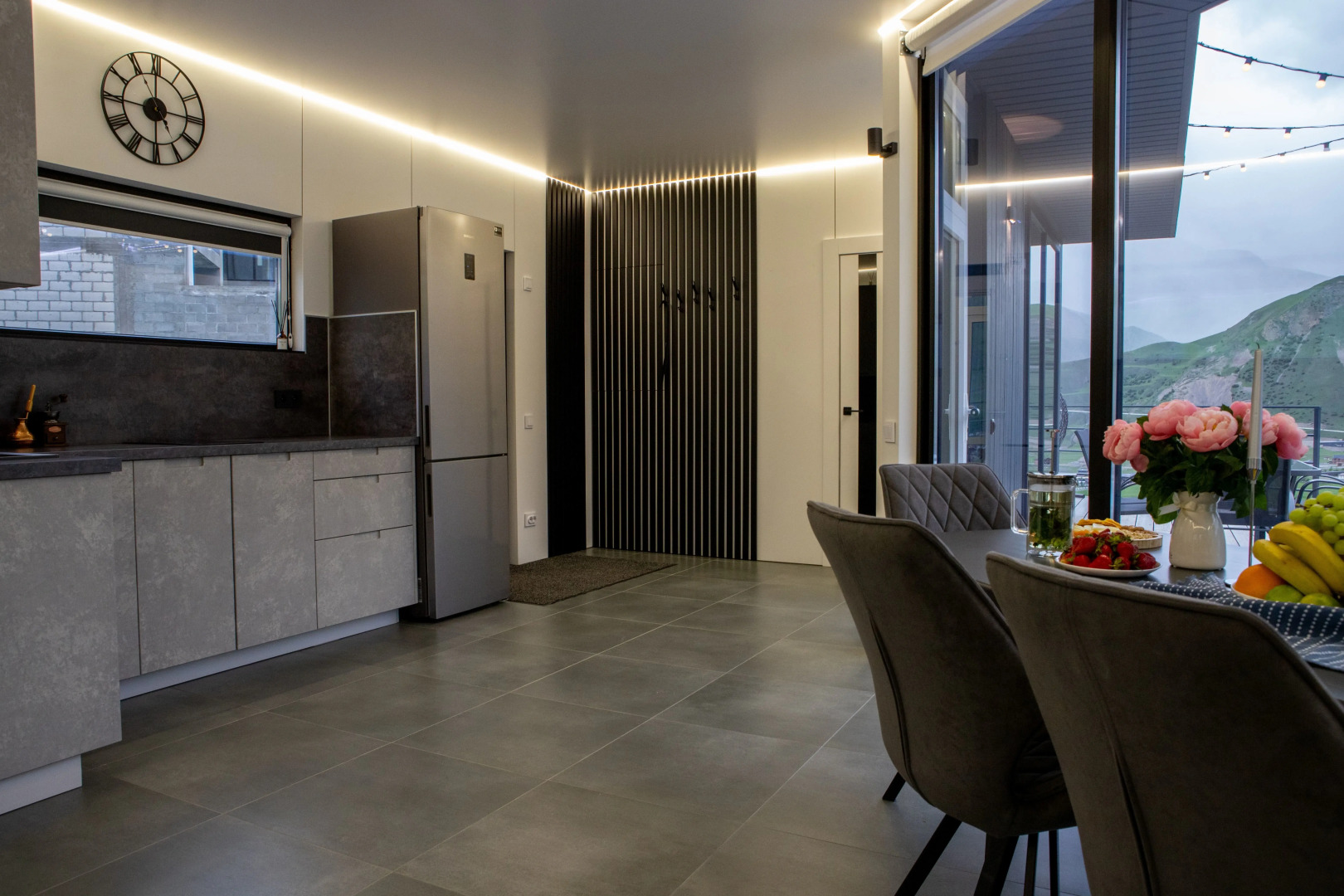 Частный дом с прекрасным видом на горы