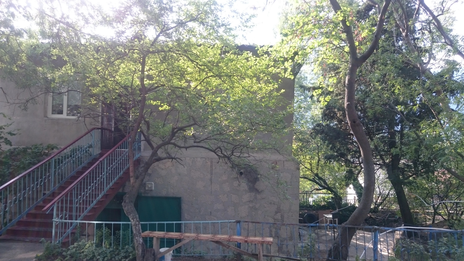 Na Pereulke Sverdlova Hostel