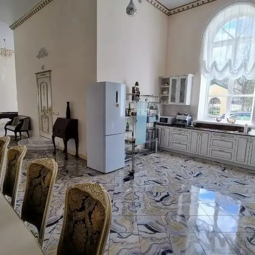 Дом Exclusive palace